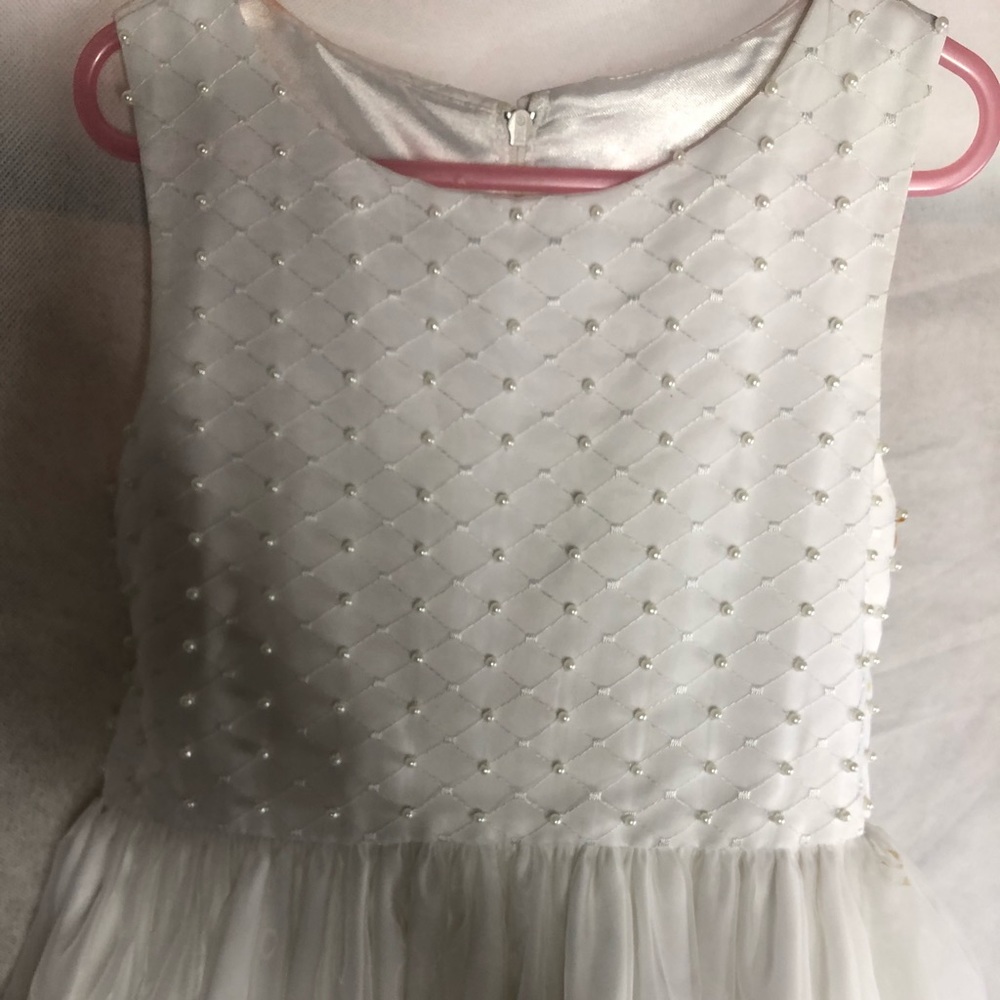 Dress - Picture 4 of 4